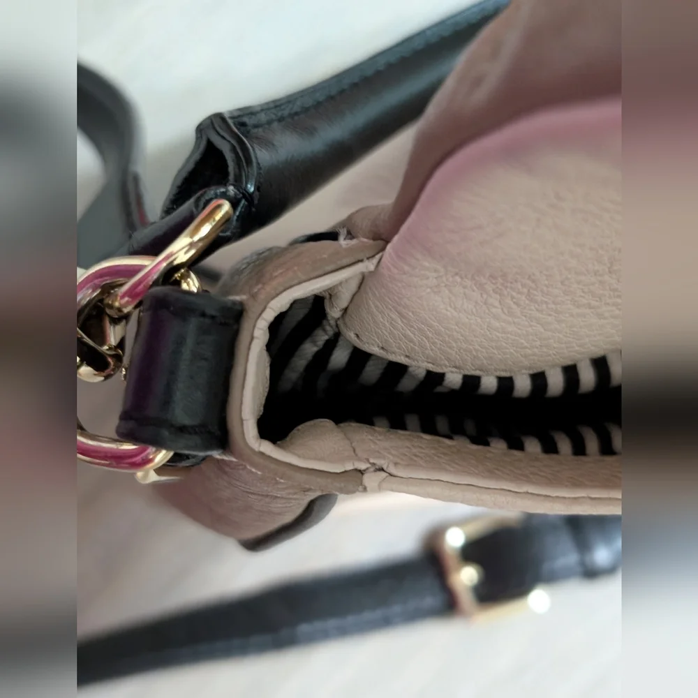 Kate Spade Cream and Black Crossbody Bag - Preloved - Picture 13 of 16